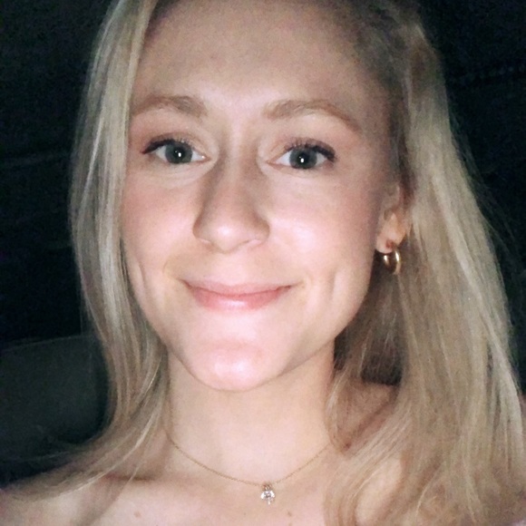 Meet Your Posher Rylee - Picture 2 of 5